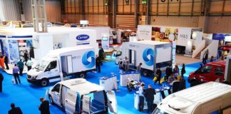 CV Show – operators chill out