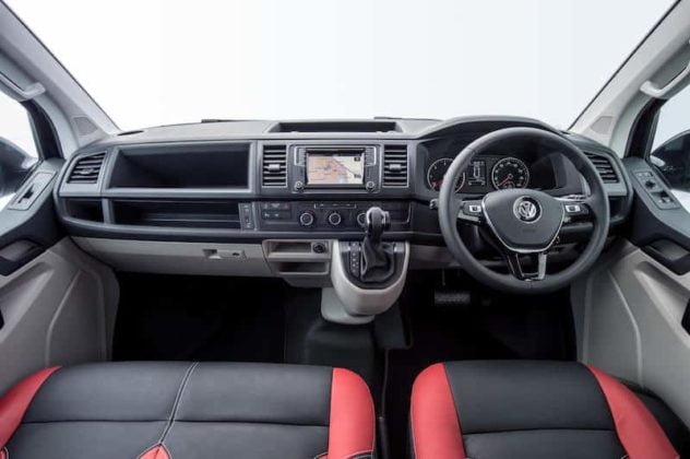 Volkswagen Transport Sportline interior - front
