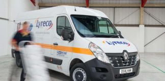 Renault supplies the goods for Lyreco Renault Master panel van for Lyreco
