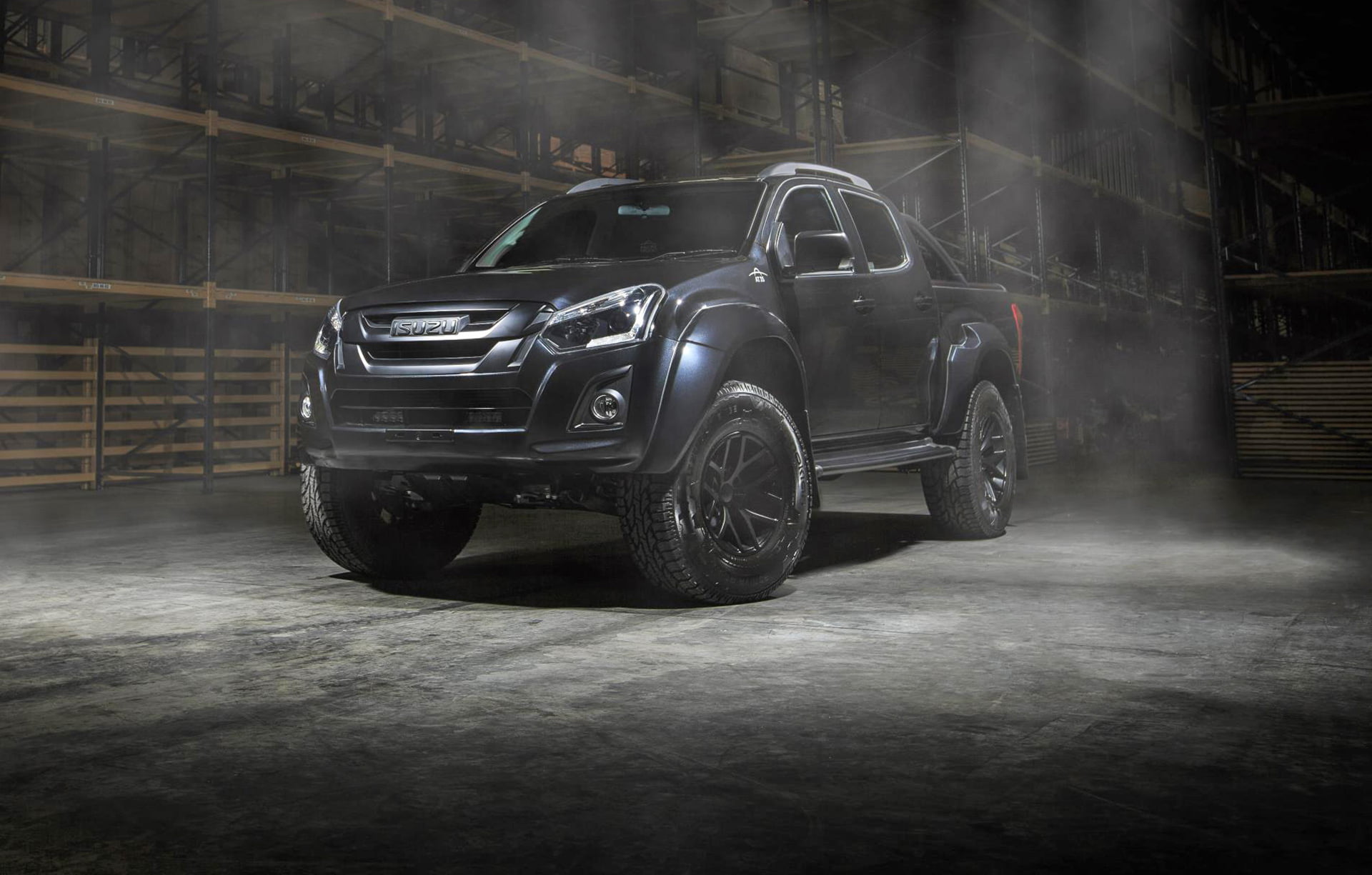 Isuzu D-MAX Arctic Stealth The Van Expert