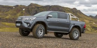 Toyota Hilux Arctic Trucks AT35 (2018)