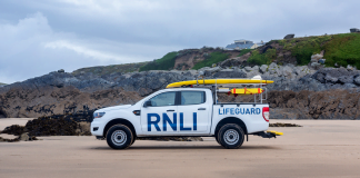Ford supplies RNLI with 20 new Rangers to support beach patrols