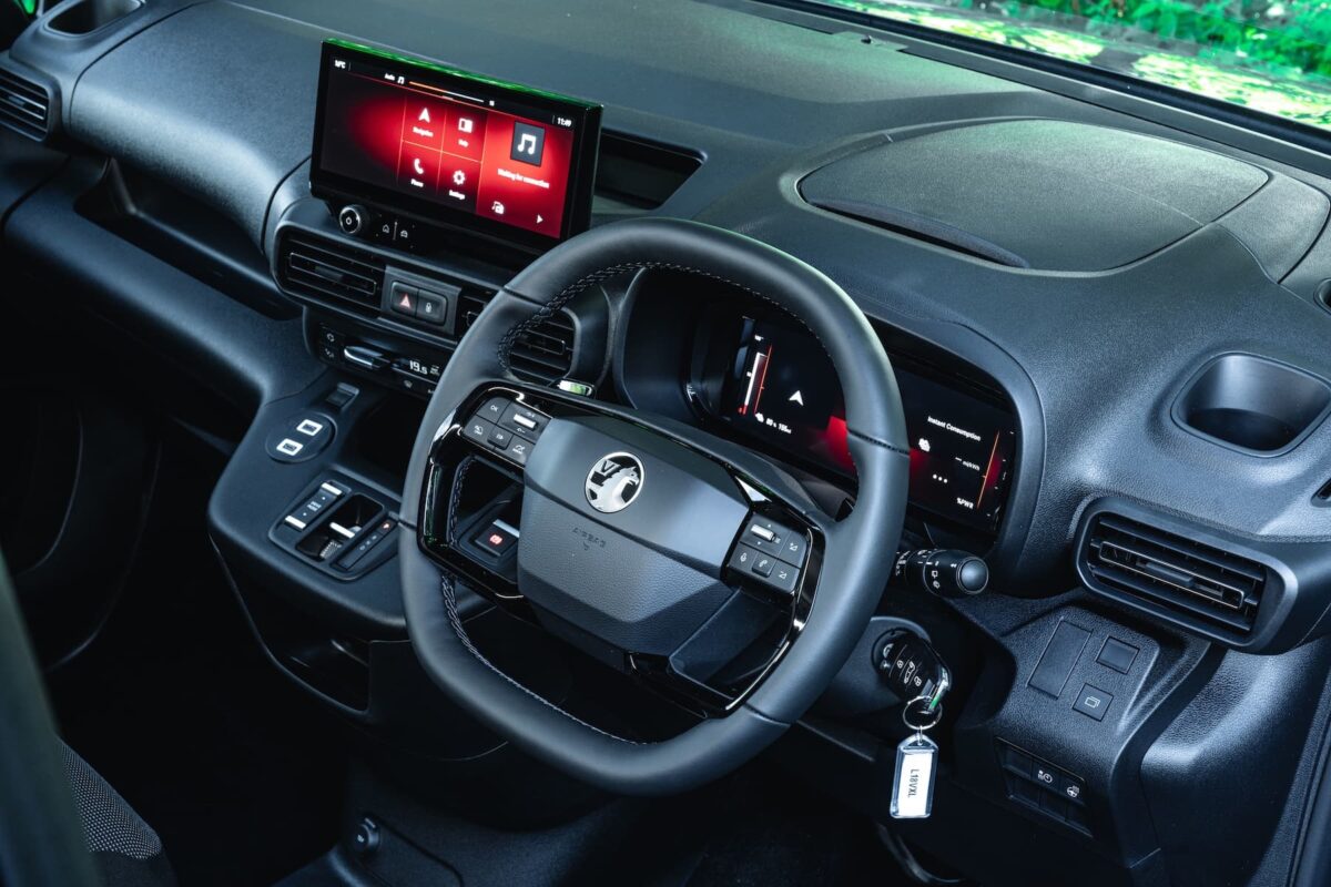 Vauxhall Combo Electric - dashboard