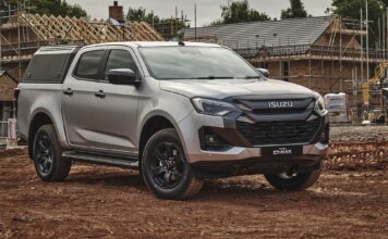 Isuzu D-Max V-Cross Commercial