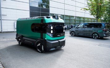 Autonomous delivery on the move