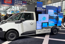 Renault Trafic wins Van of the Year